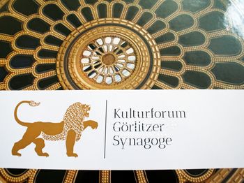 Titelblatt: Kuppelansicht der Synagoge, Text: Kulturforum Görlitzer Synagoge